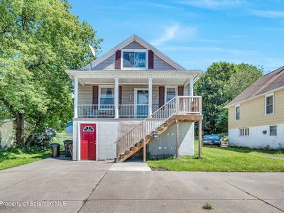 204 Hall St