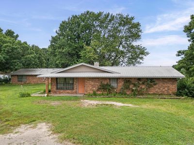 120 Blakey Rd