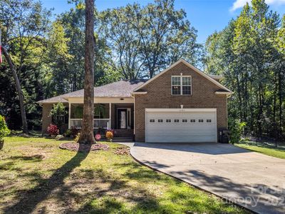 2785 State Highway 152 W