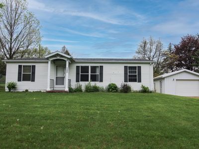 11082 Elizabeth Dr