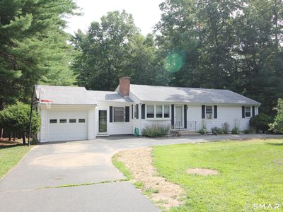 12 Oakwood Drive