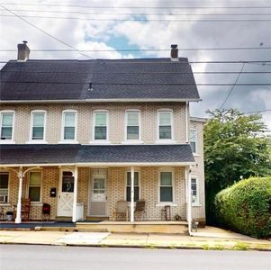 222 E Washington Ave