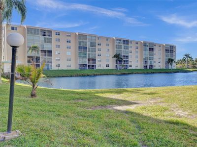 321 SE 3rd St APT 408