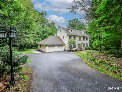 33 Greenknoll Drive