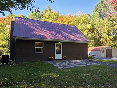 455 Batys Mountain Ln