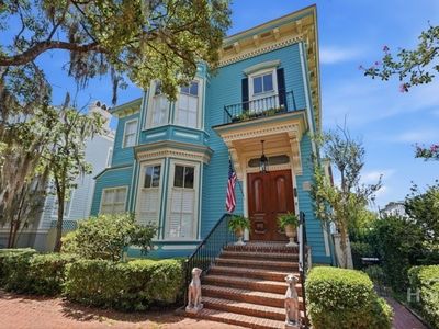 207 E Gwinnett Street