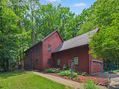 1435 Rolling Hills Dr