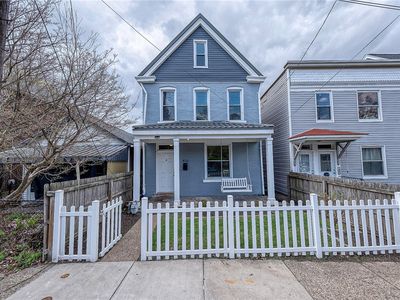 833 Flemington St
