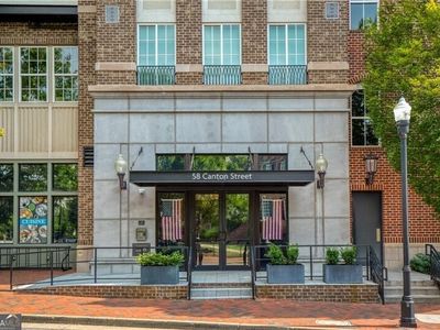 58 Canton St Unit 302