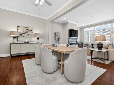 100 Hallman Hl E APT 301