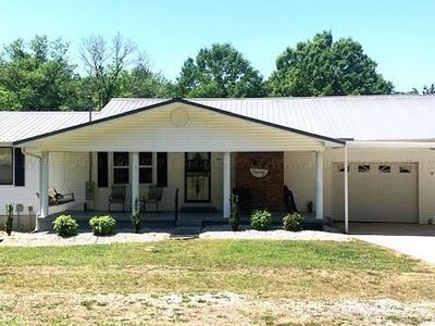 Property at 196 Hawkins Dr, Sulligent, AL