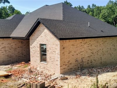 33 Sidlaw Hills Dr