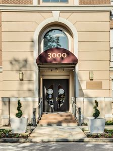 3000 Vanderbilt Pl APT 131