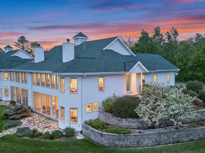 480 Paulina PLACE