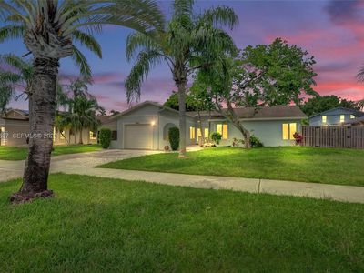 3946 NW 1st Dr