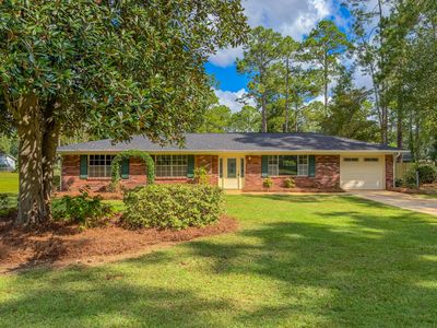 1405 Woodland Dr