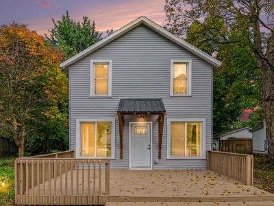 286 W Arbor St
