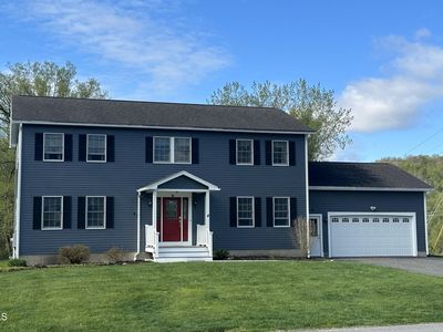 4 Filomena Dr