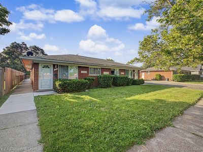 1521 Electric Ave