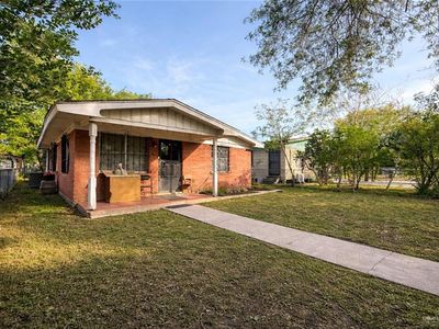 65 Anthony Ct