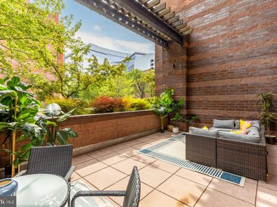 1001 L St NW APT 103