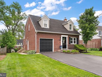 308 W Delaware Ave