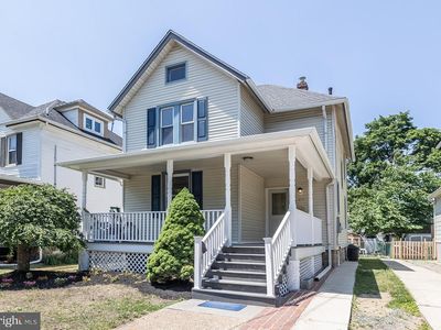 211 Harvard Ave