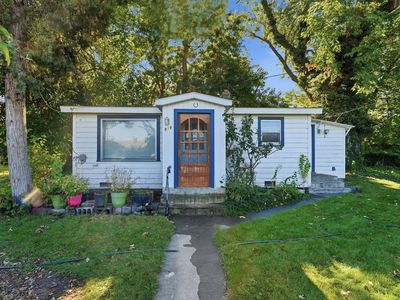 919 W Canal Dr