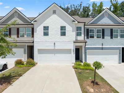 35 Buckingham Ln