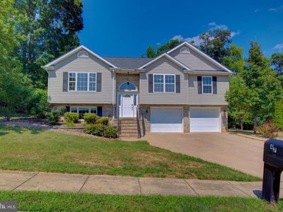 47 Stuart Ct
