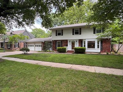 232 N Penrose Dr