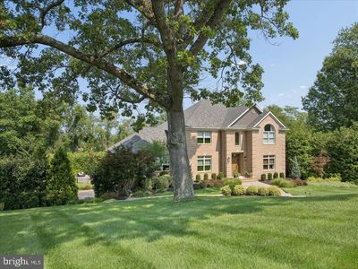 4 Liberty Ln