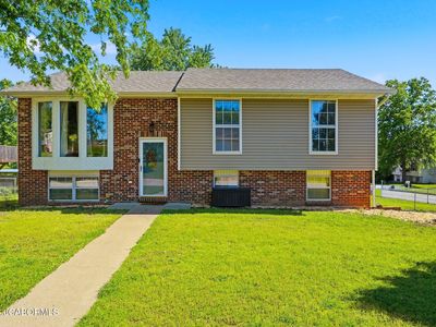 5541 Bagnall Dr