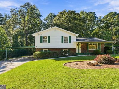 3142 Brooks Ln