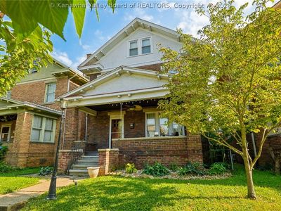603 9th Ave