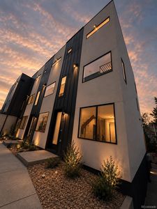 1259 N Stuart Street #5