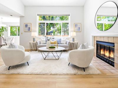 1377 Yamada Dr
