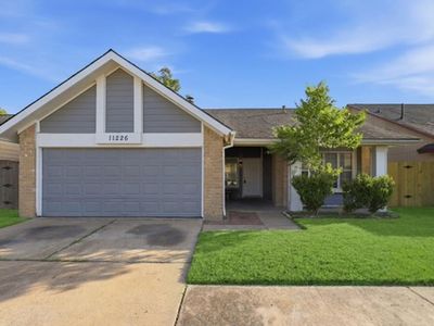 11226 Bayou Place Ln