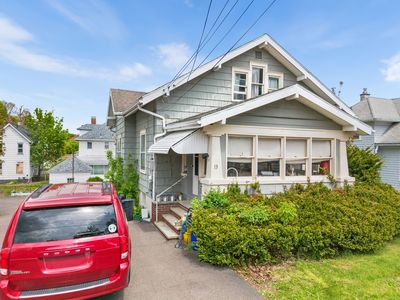 13 Mulberry St