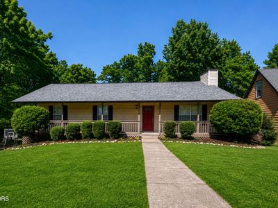 1532 N Courtney Oak Ln