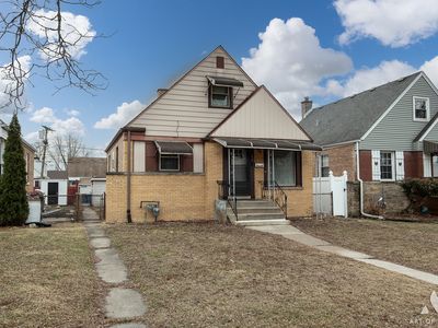 43 162nd Pl