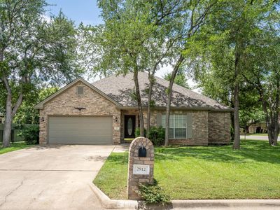 2912 Brandy Ln