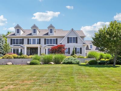 15 Heritage Drive