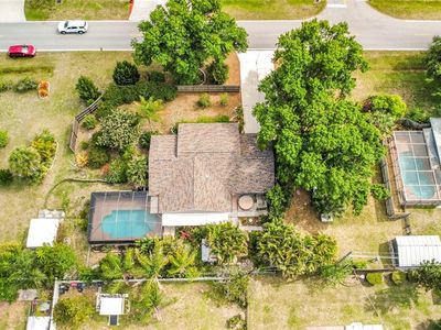601 E Seminole Dr