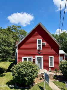 326 Lafayette St