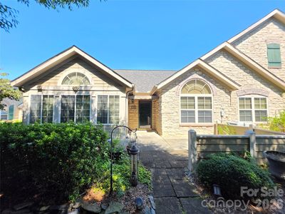 812 Wynnshire Dr #B