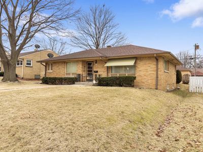 3927 North 77th STREET