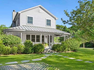21 Cove Rd