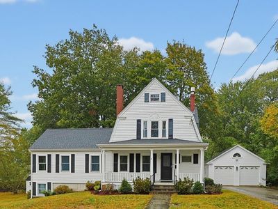 51 Bates Ave