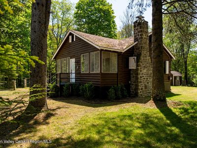 18 W Mitchell Street